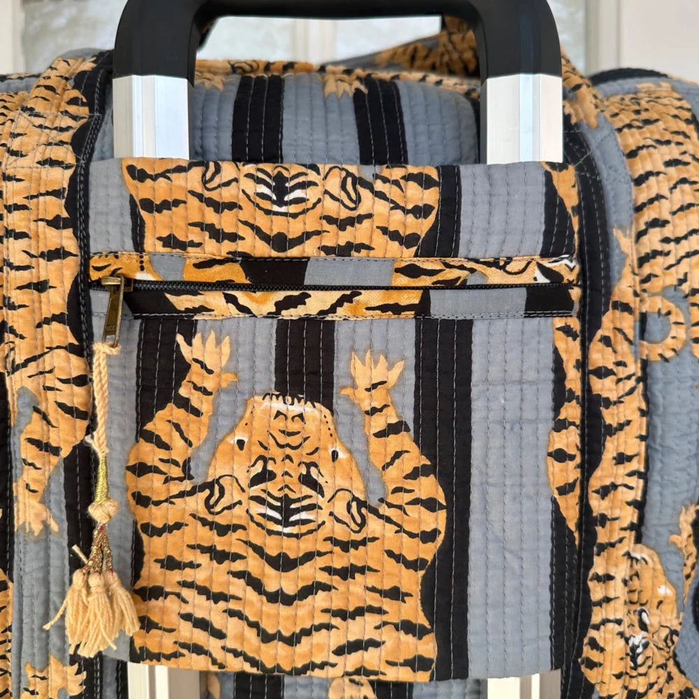 Large travel bag “Poppy Tiger black”