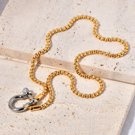 Lucky Chain Necklace Gold