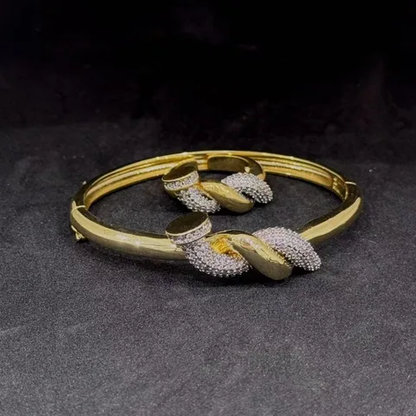 Nail Gold Bracelet with Zircon