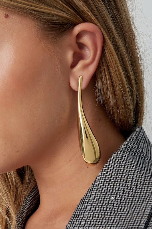 Gold Drops Earrings